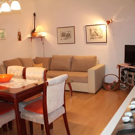 In 31109 Apartman *